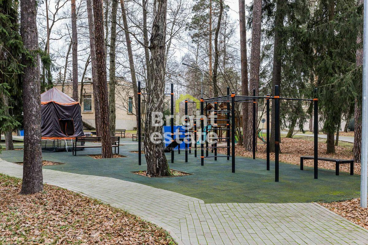 2-этажный коттедж 850 м² без отделки