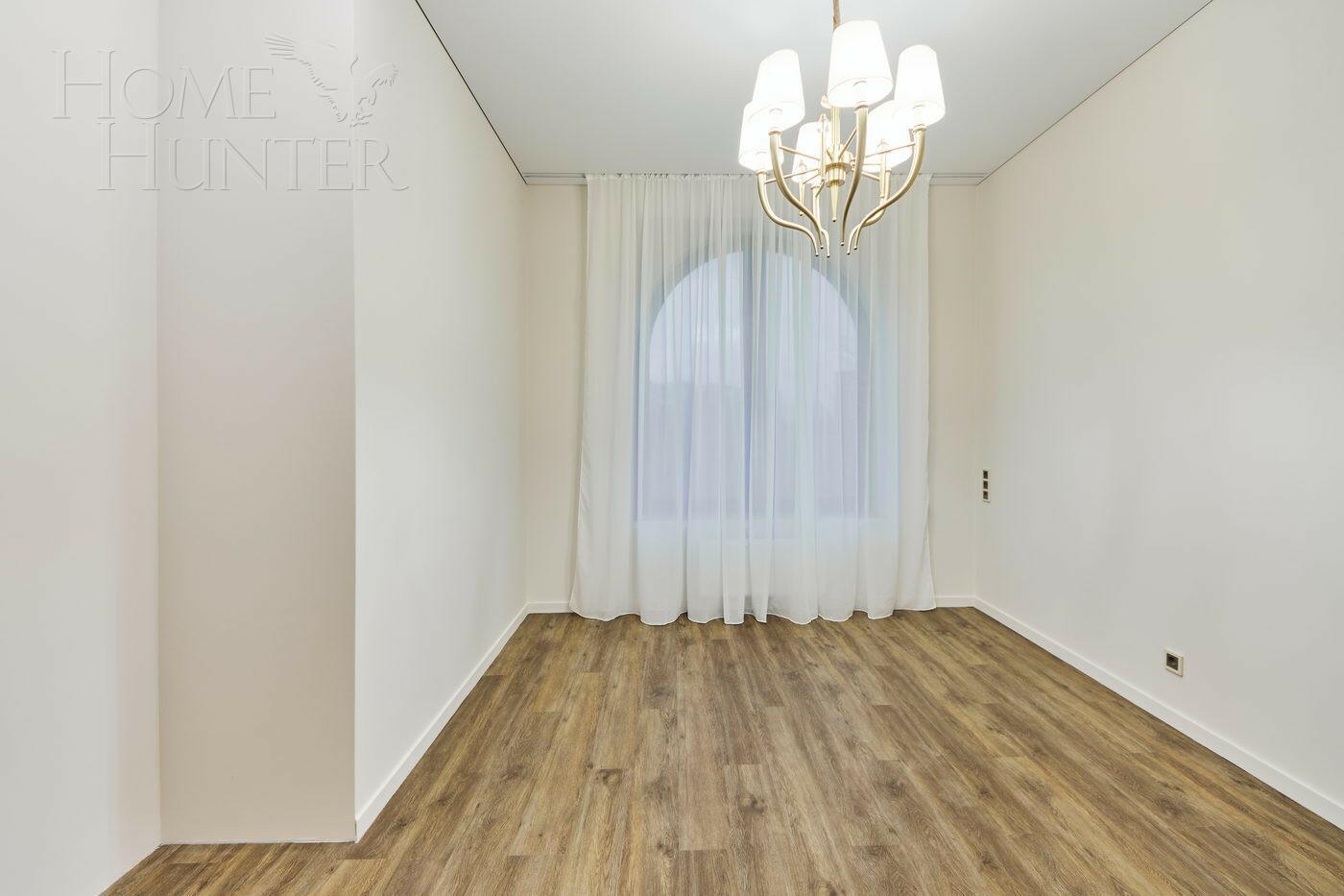 4-КОМН. КВАРТИРА С ОТДЕЛКОЙ 129.6 М² НА 5 ЭТАЖЕ