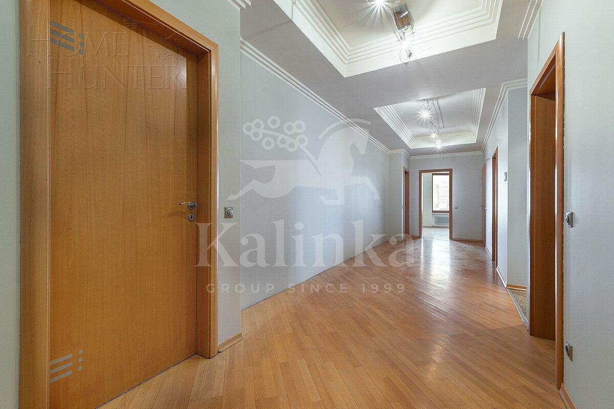 5-КОМН. КВАРТИРА С ОТДЕЛКОЙ 288.8 М² НА 9 ЭТАЖЕ