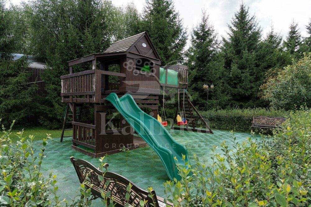 3-этажный коттедж 550 м² с отделкой