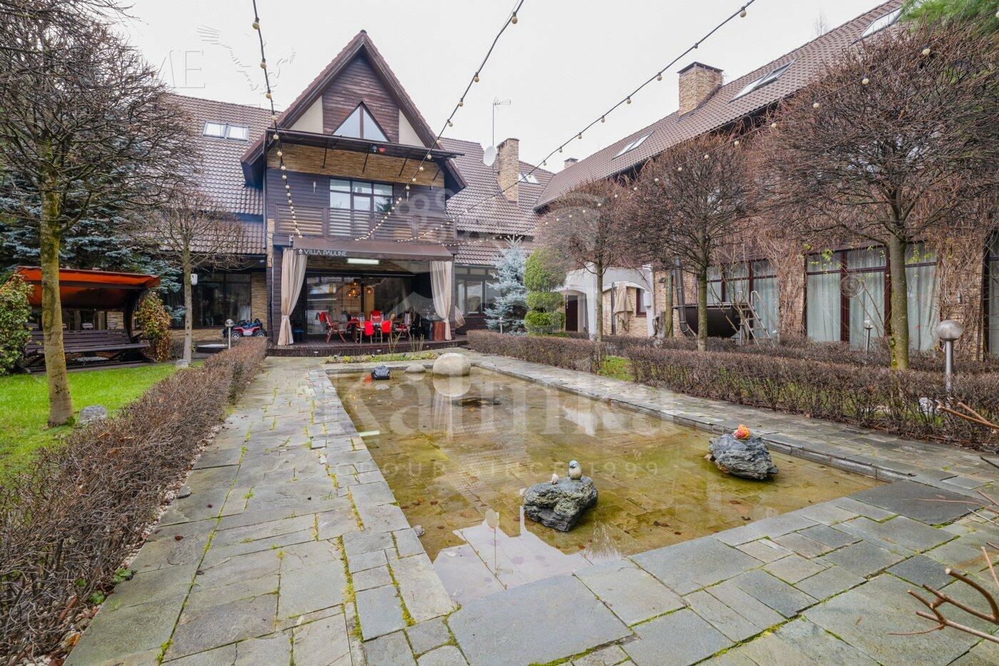 2-этажный коттедж 1 200 м² с отделкой