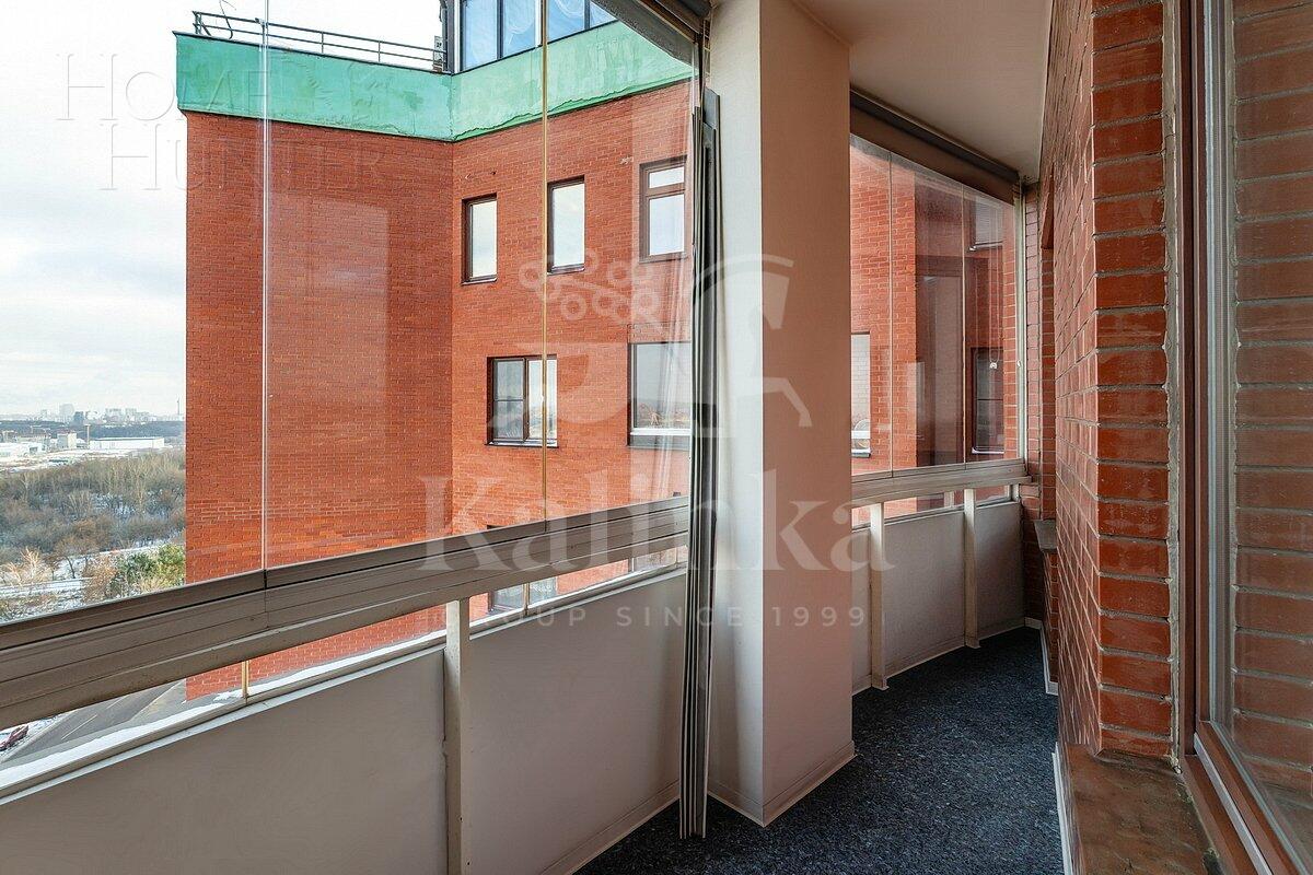 5-КОМН. КВАРТИРА С ОТДЕЛКОЙ 288.8 М² НА 9 ЭТАЖЕ