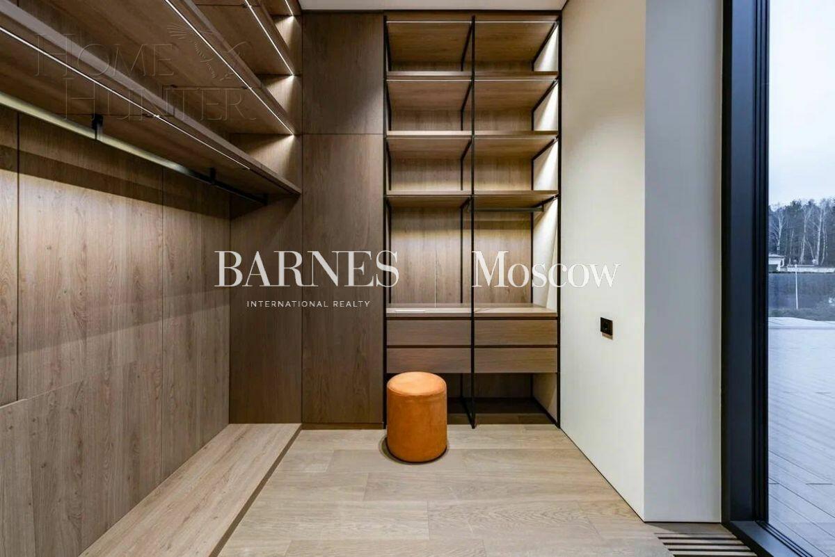 2-этажный коттедж 760 м² с отделкой