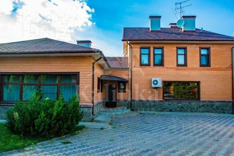 2-этажный коттедж 800 м² с отделкой