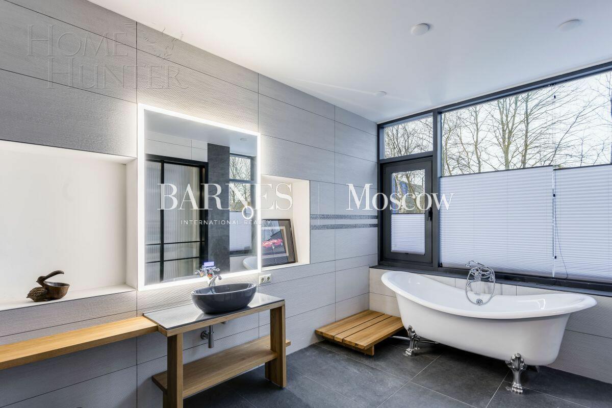 2-этажный коттедж 800 м² без отделки