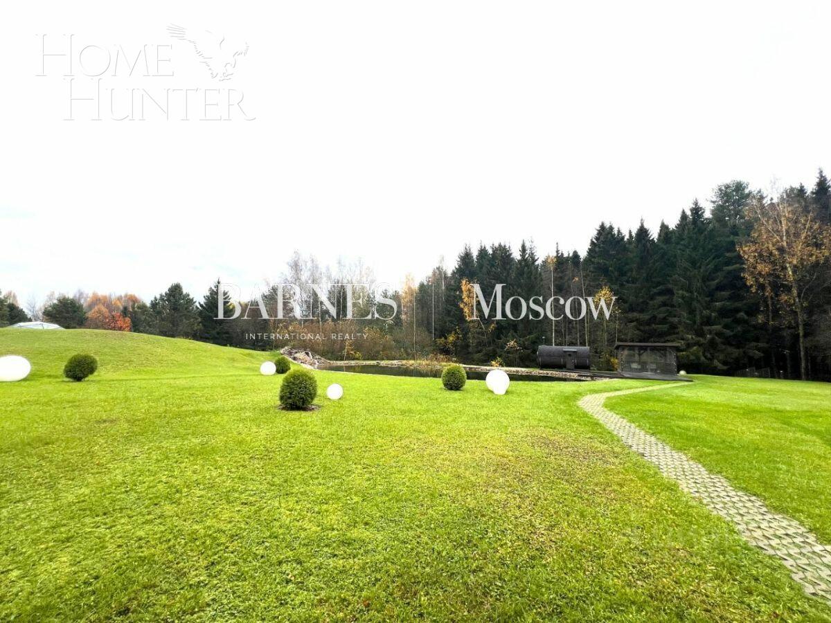 2-этажный коттедж 1 250 м² с отделкой