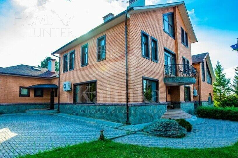 2-этажный коттедж 800 м² с отделкой