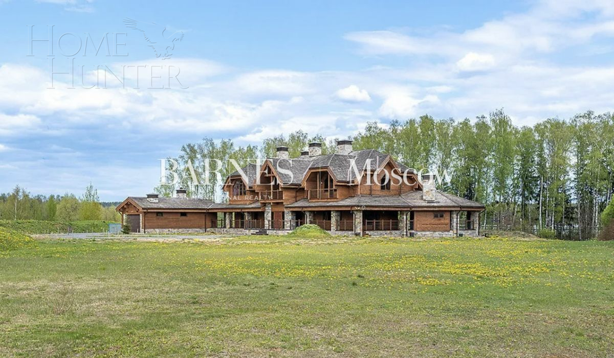 3-этажный коттедж 600 м² с отделкой