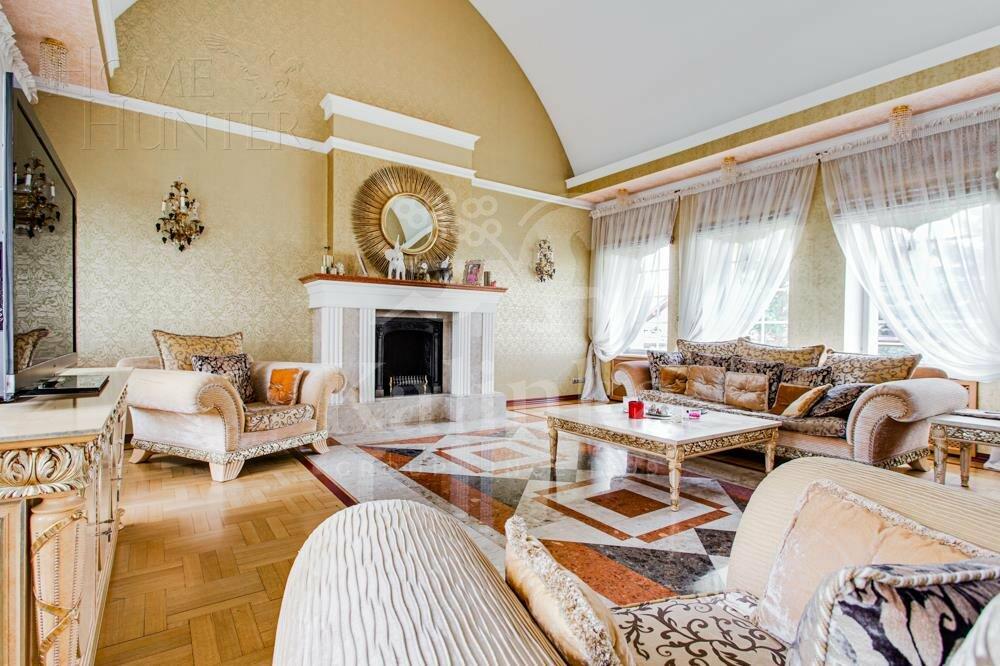 3-этажный коттедж 850 м² с отделкой