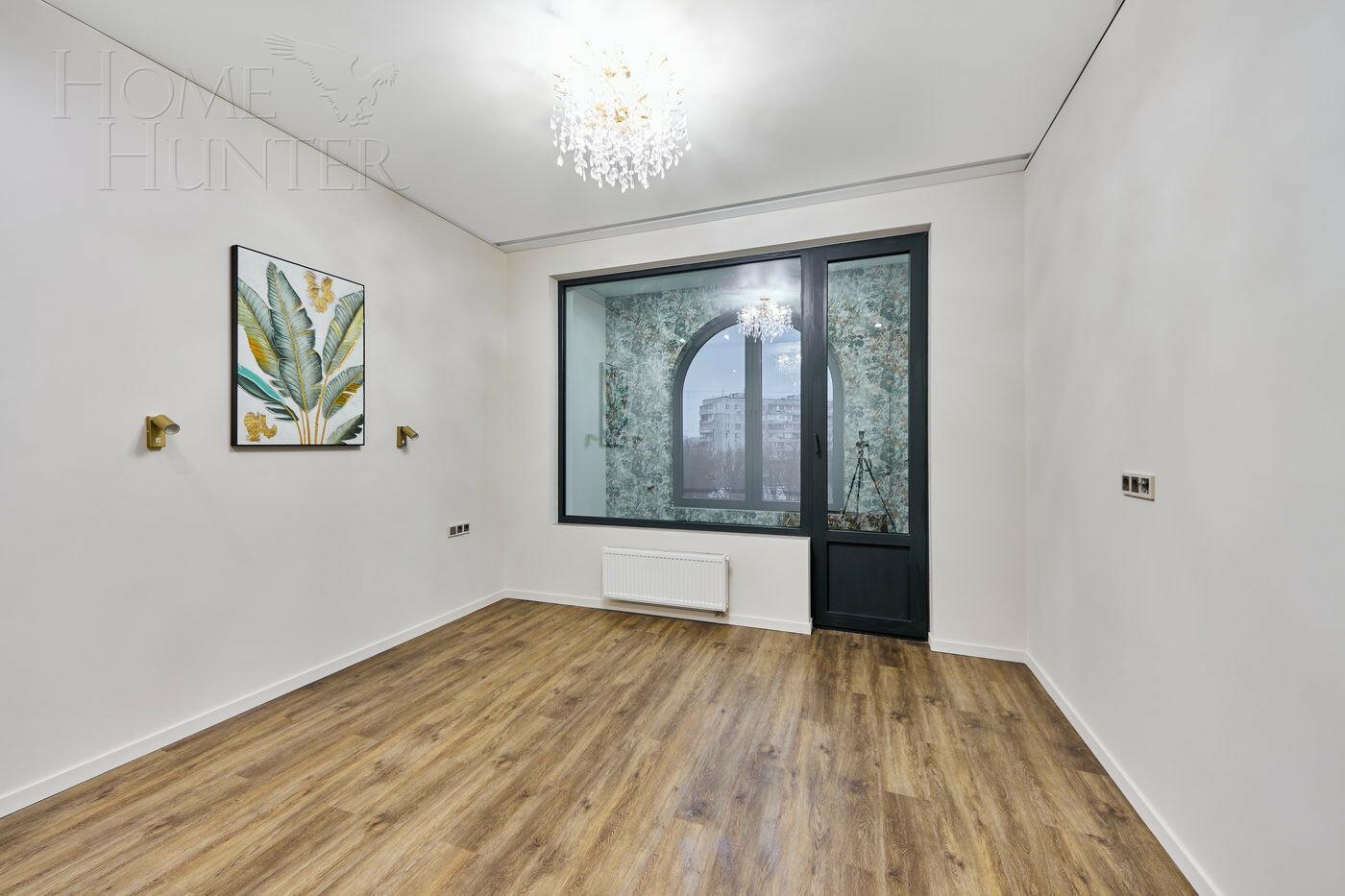 4-КОМН. КВАРТИРА С ОТДЕЛКОЙ 129.6 М² НА 5 ЭТАЖЕ