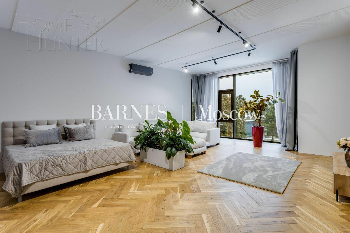 2-этажный коттедж 800 м² без отделки