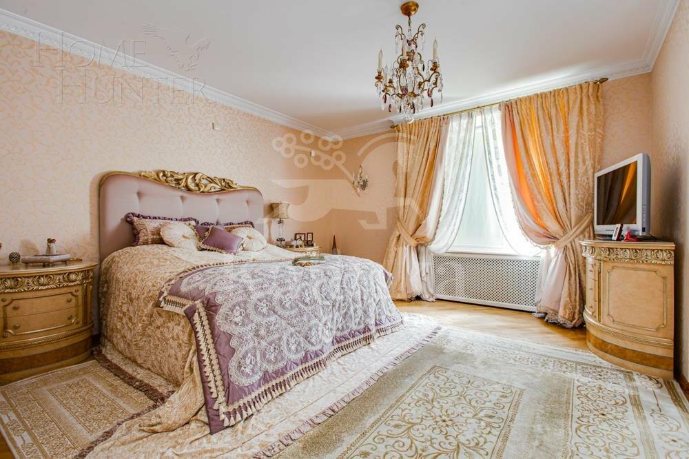 3-этажный коттедж 850 м² с отделкой