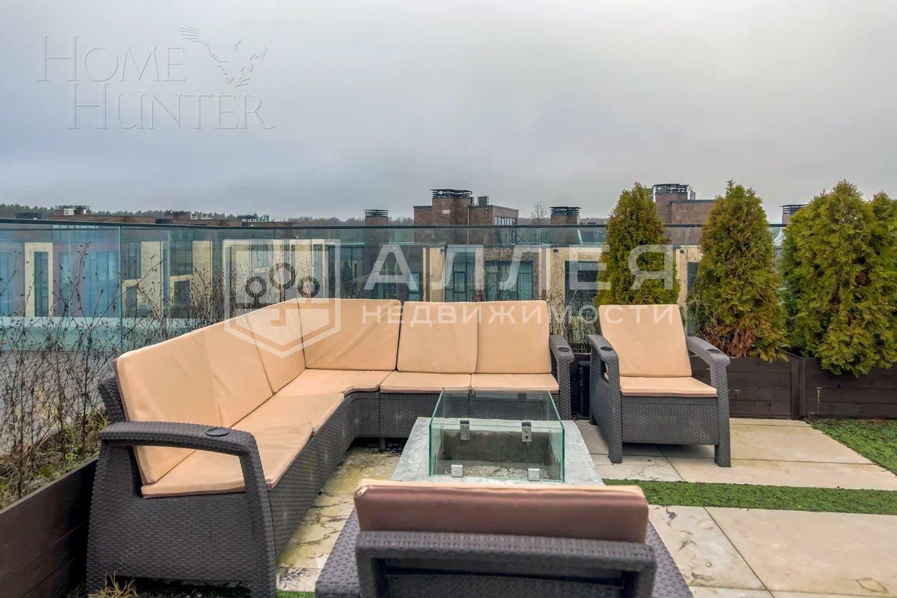 3-этажный таунхаус 345 м² с отделкой