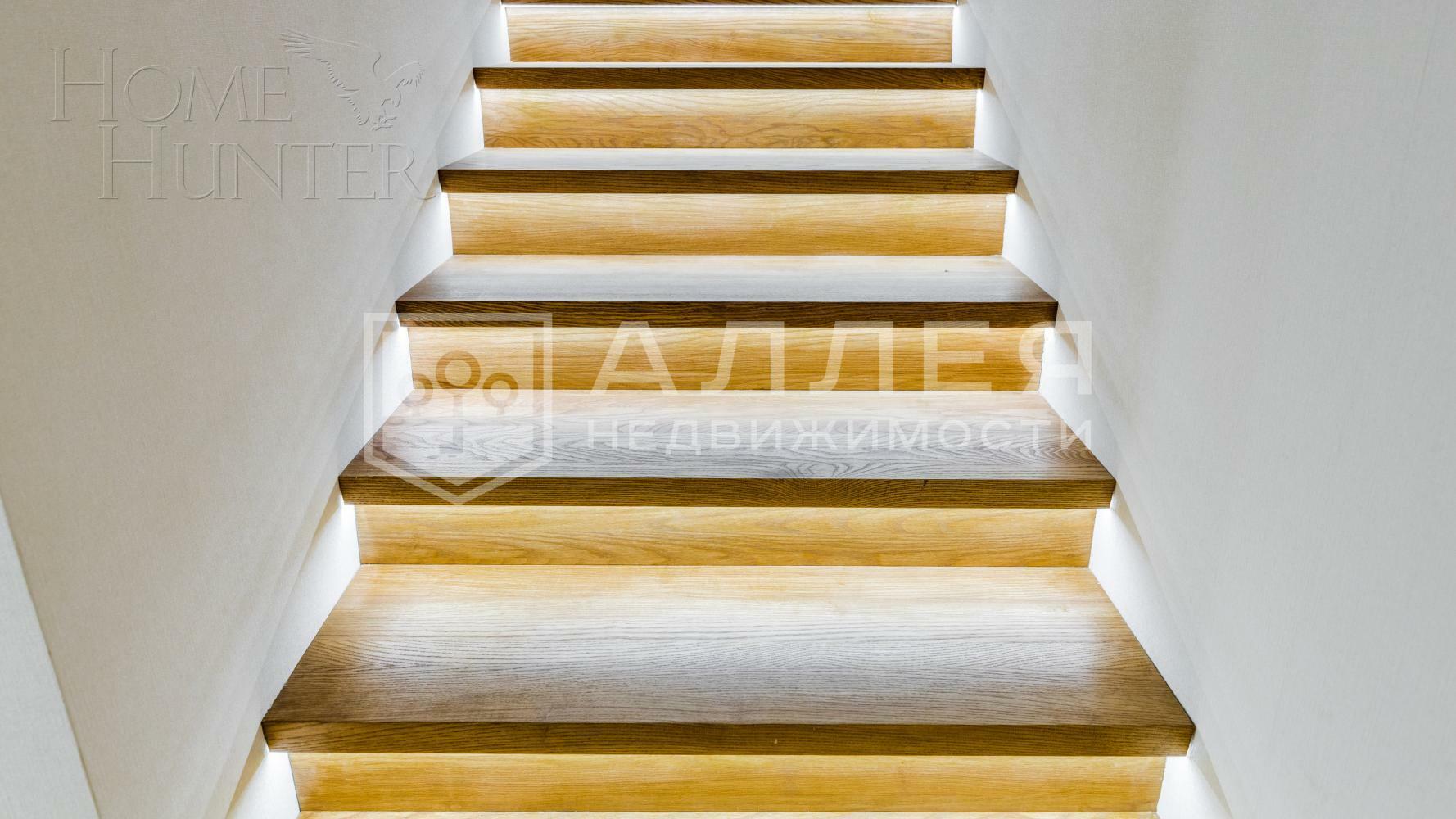 2-этажный коттедж 200 м² с отделкой