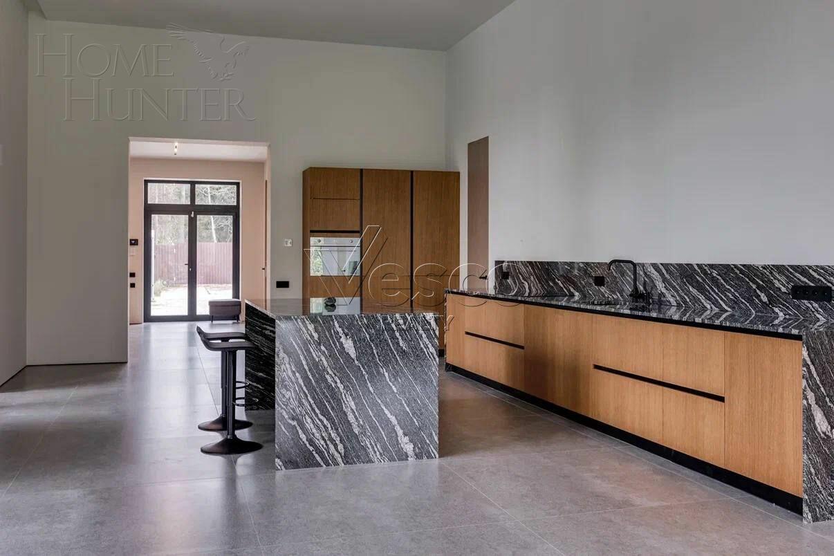 2-этажный коттедж 450 м² с отделкой