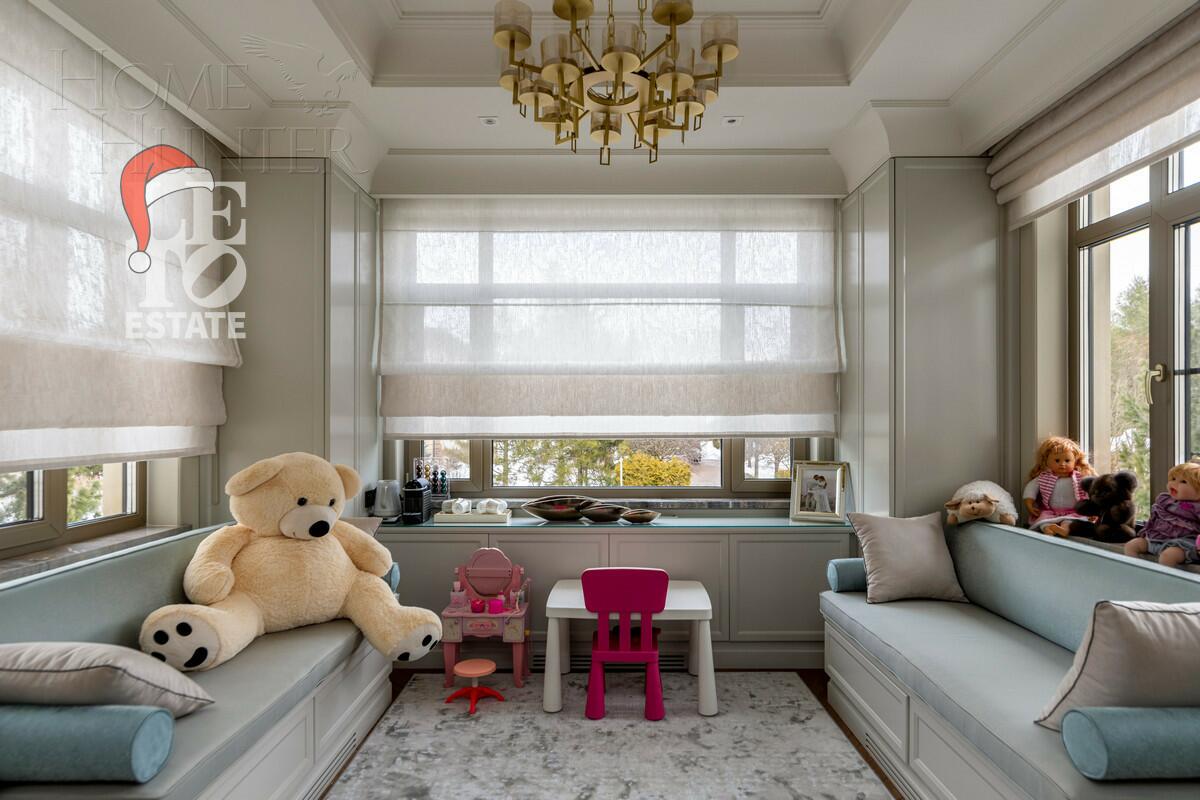 3-этажный коттедж 1 100 м² с отделкой