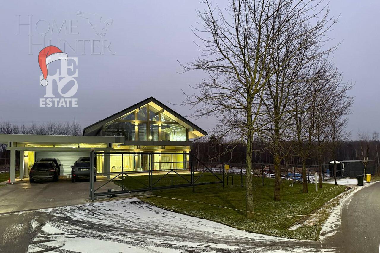 2-этажный коттедж 450 м² без отделки