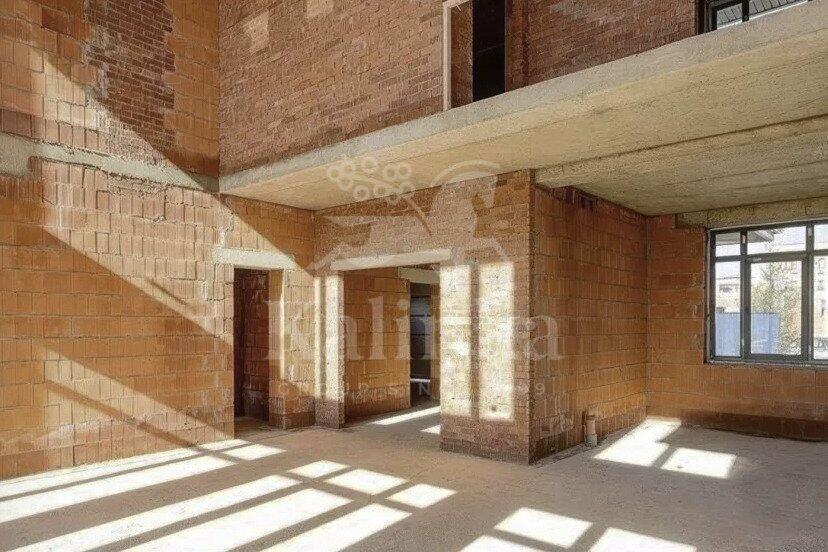 2-этажный коттедж 244.5 м² без отделки