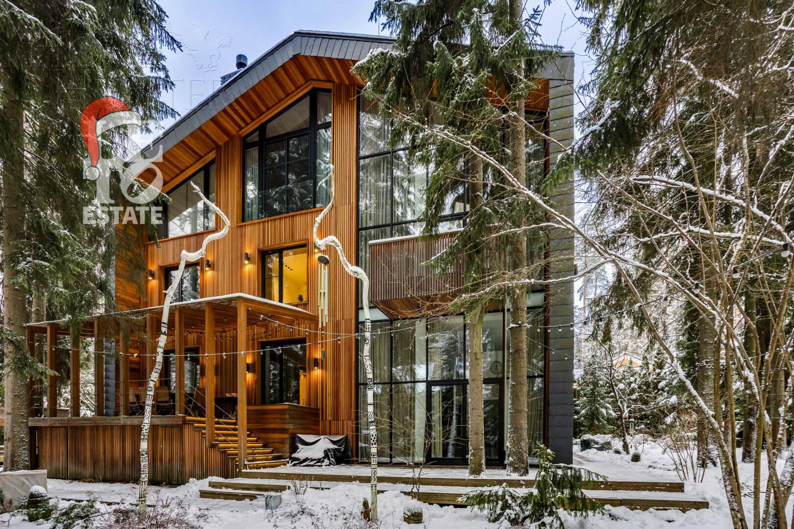 2-этажный коттедж 500 м² с отделкой