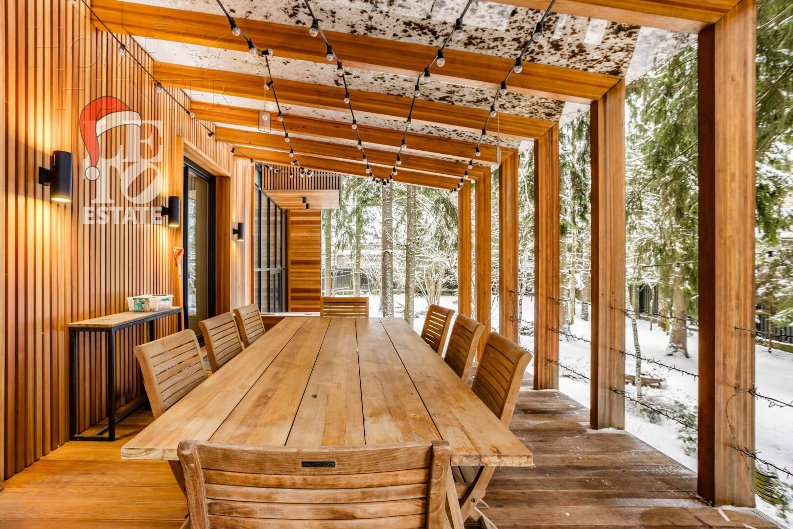 2-этажный коттедж 500 м² с отделкой