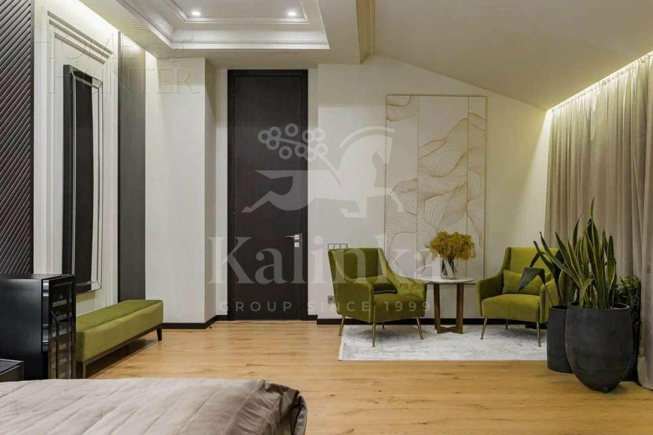 2-этажный коттедж 1 475 м² с отделкой