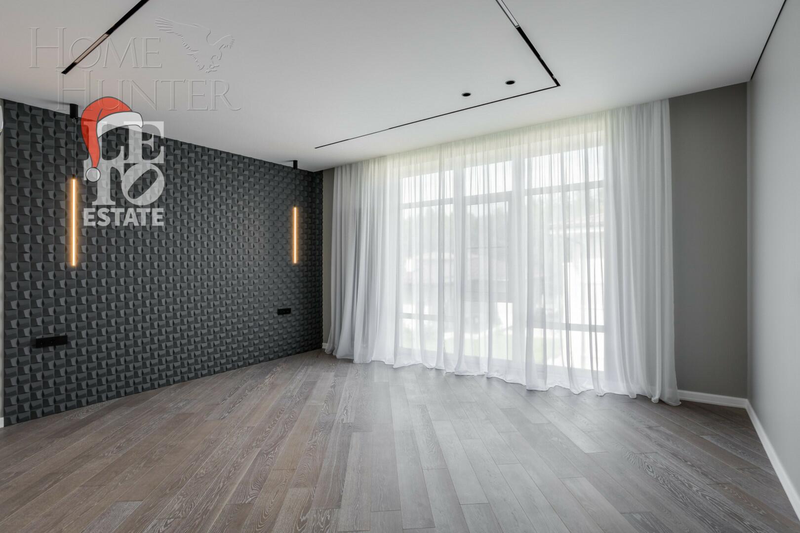 3-этажный коттедж 600 м² с отделкой