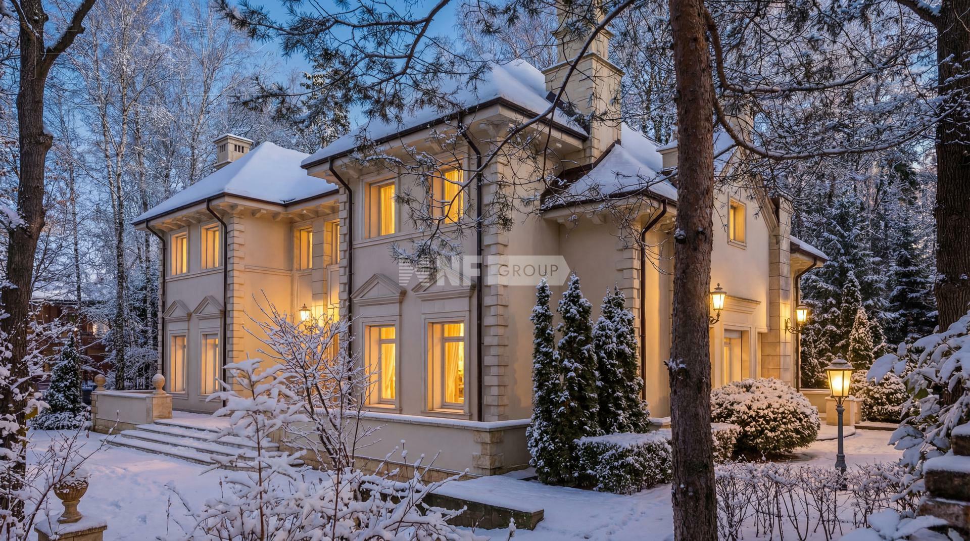 2-этажный коттедж 1 300 м² с отделкой