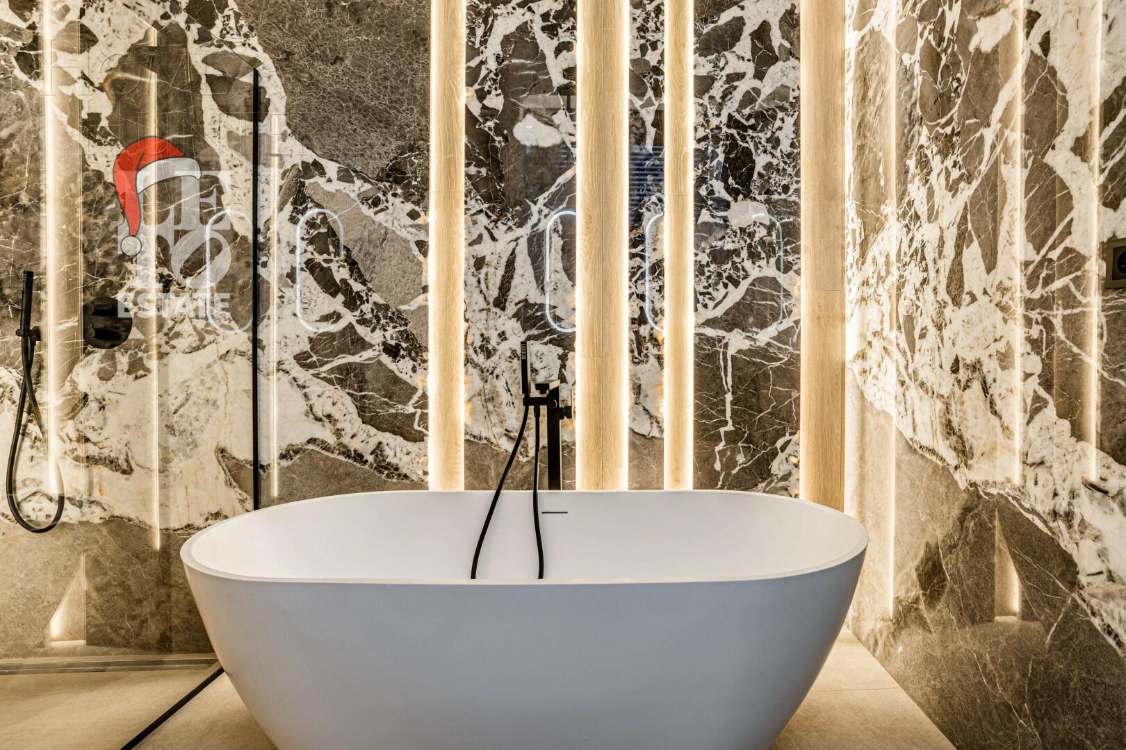 2-этажный коттедж 663 м² без отделки