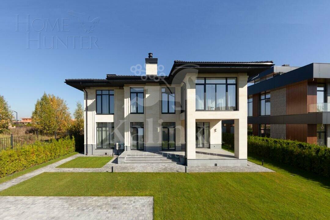 2-этажный коттедж 276.42 м² без отделки