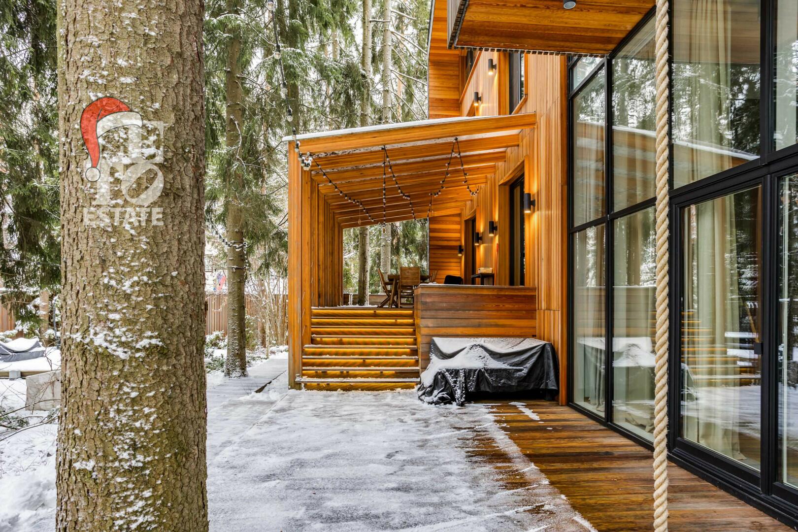 2-этажный коттедж 500 м² с отделкой