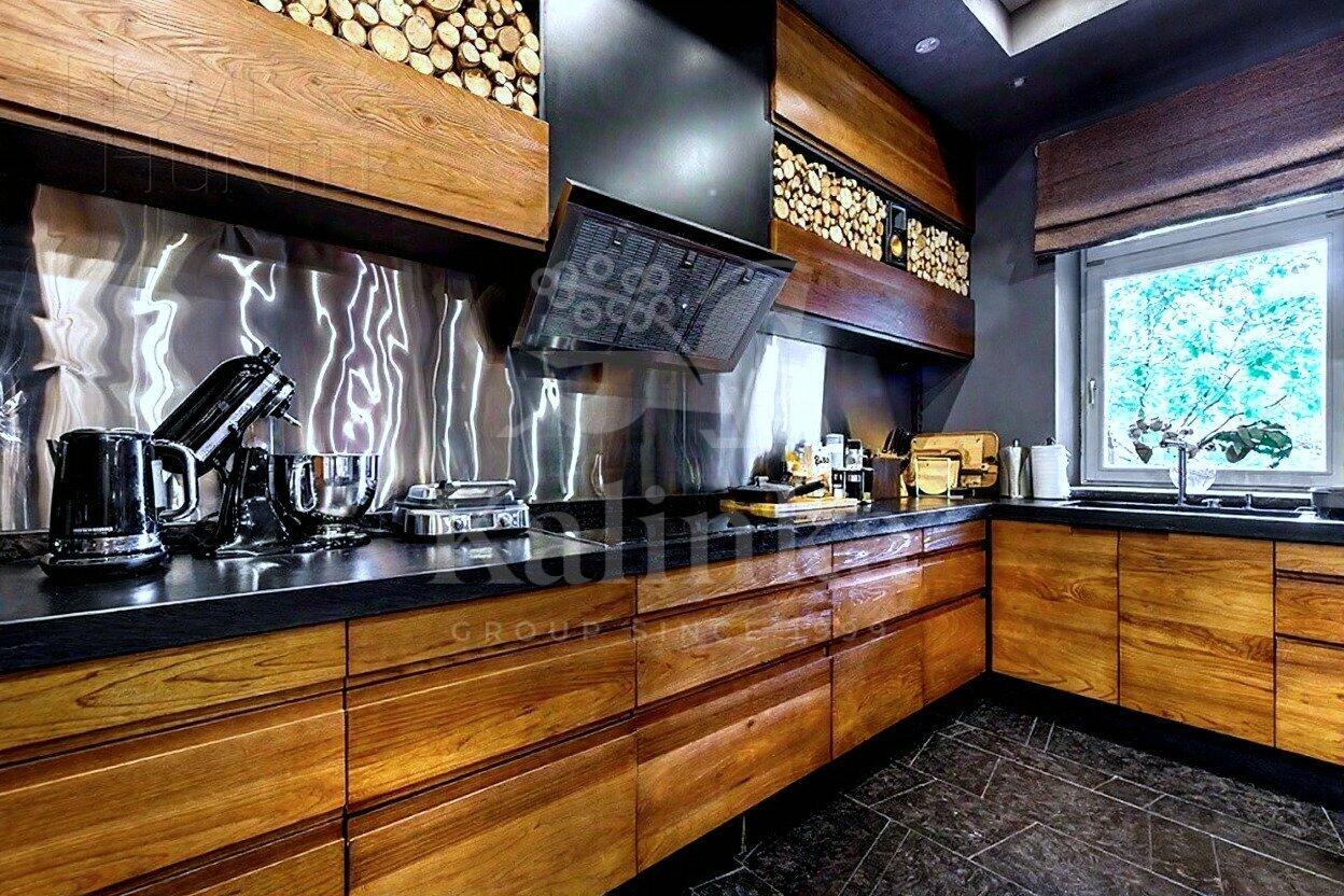 2-этажный коттедж 700 м² с отделкой