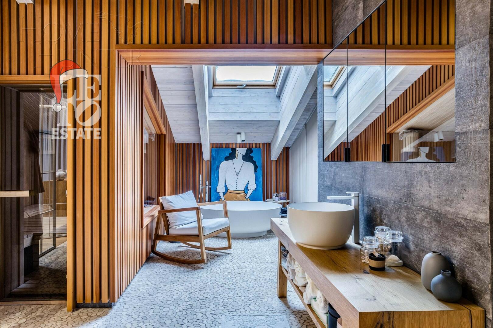 2-этажный коттедж 500 м² с отделкой