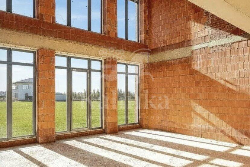 2-этажный коттедж 244.5 м² без отделки