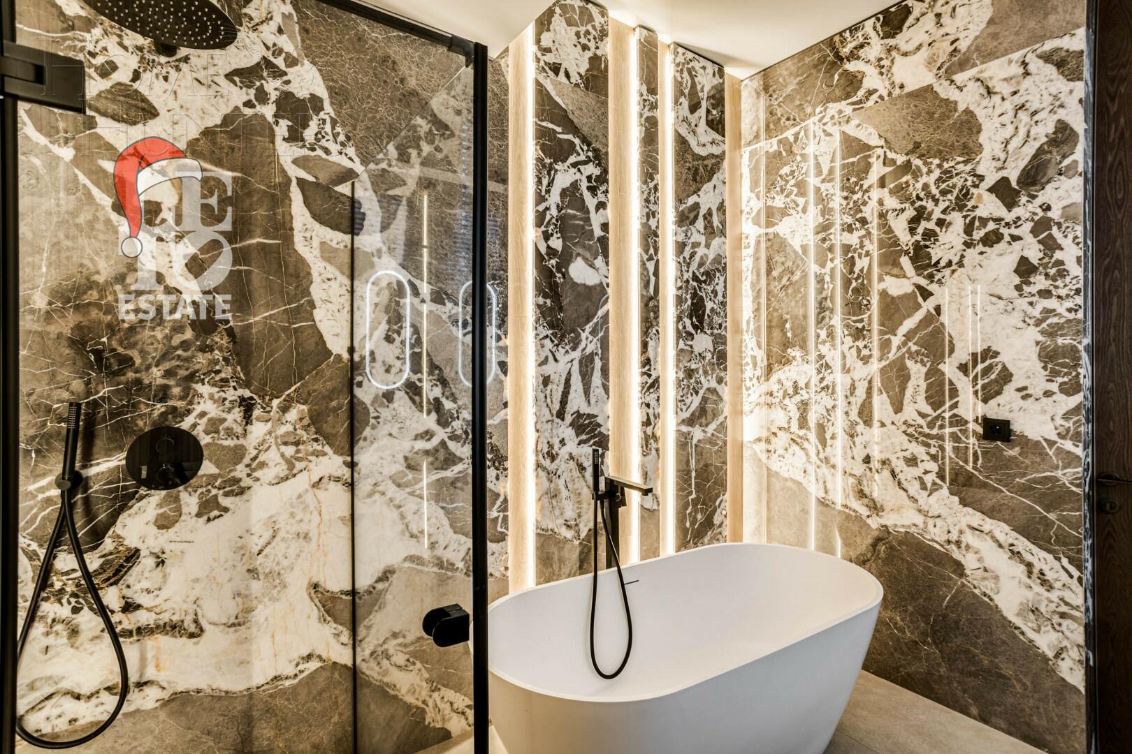 2-этажный коттедж 663 м² без отделки