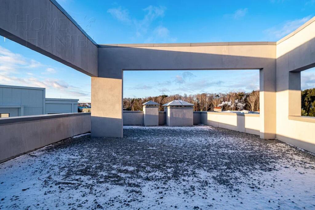 3-этажный коттедж 830 м² без отделки