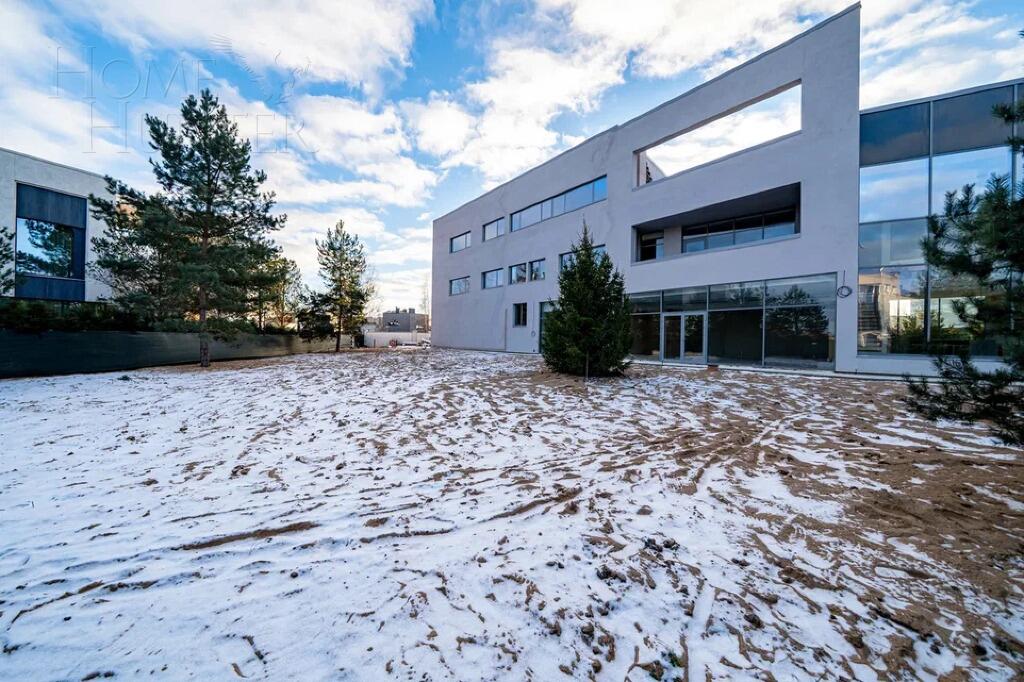 3-этажный коттедж 830 м² без отделки