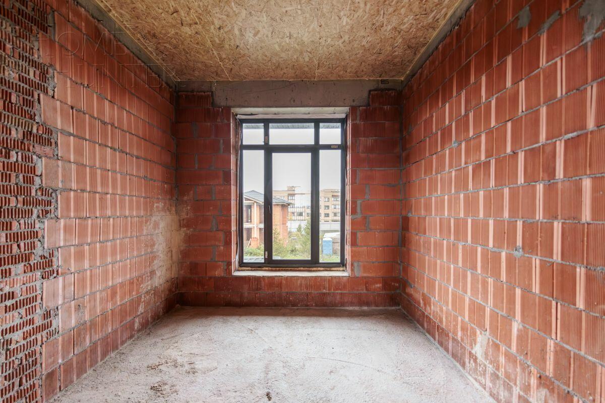 2-этажный коттедж 244.5 м² без отделки