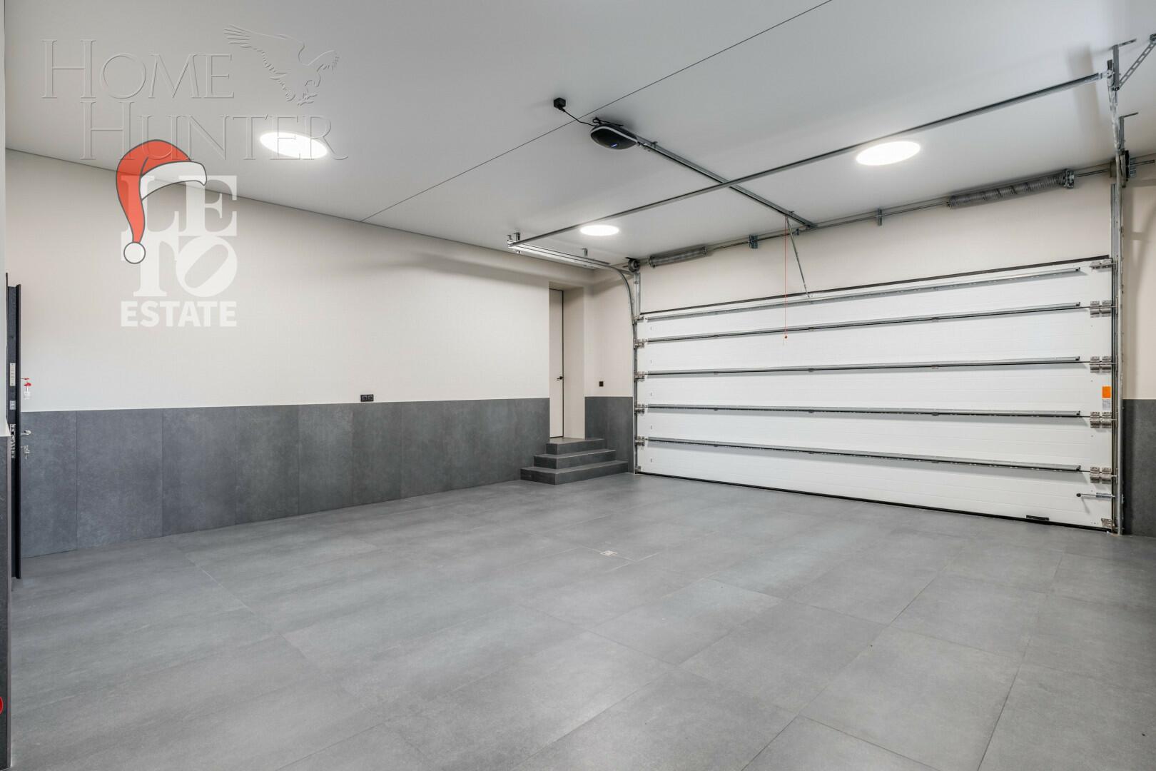 2-этажный коттедж 320 м² с отделкой