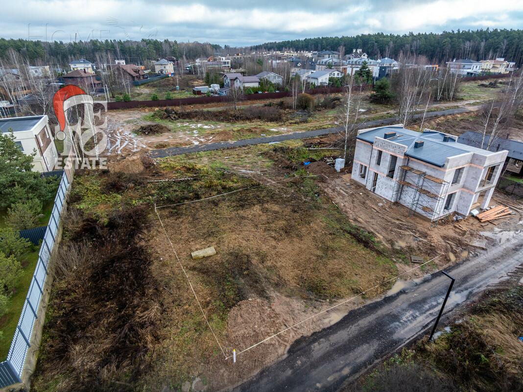 Участок 6.5 сот. в охраняемом поселке