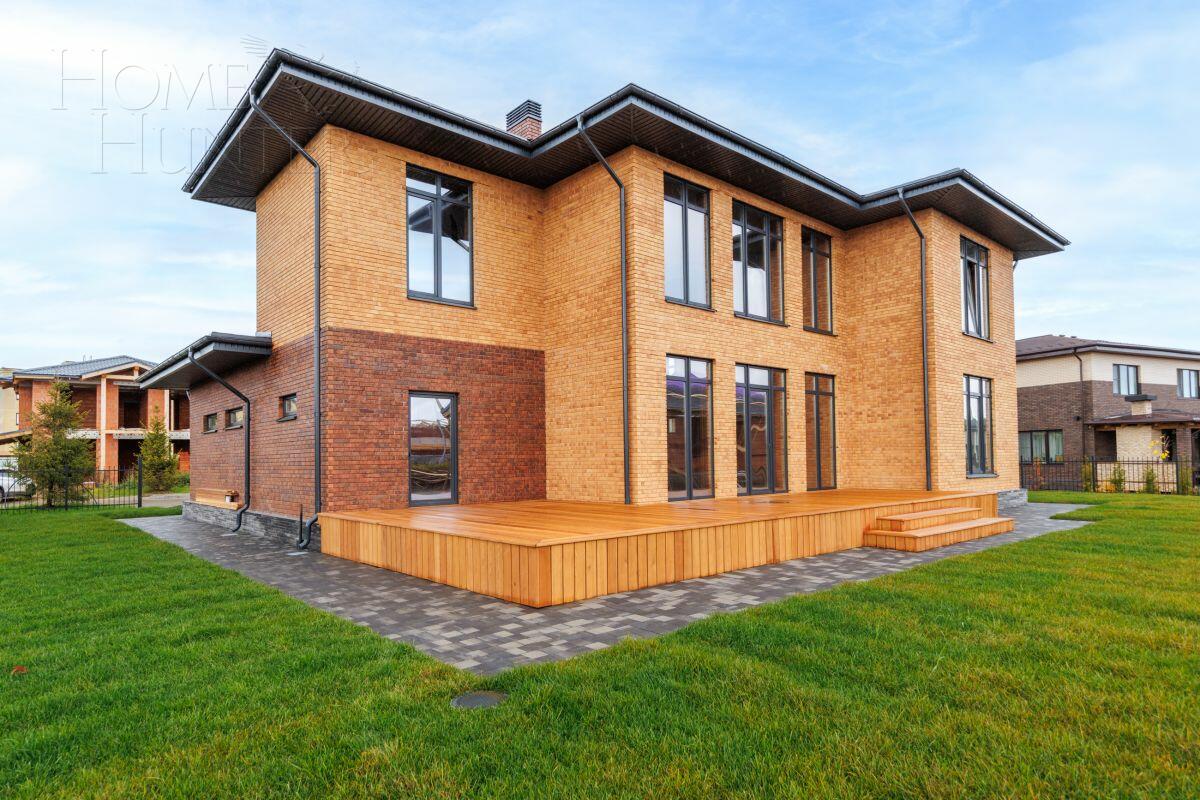 2-этажный коттедж 244.5 м² без отделки