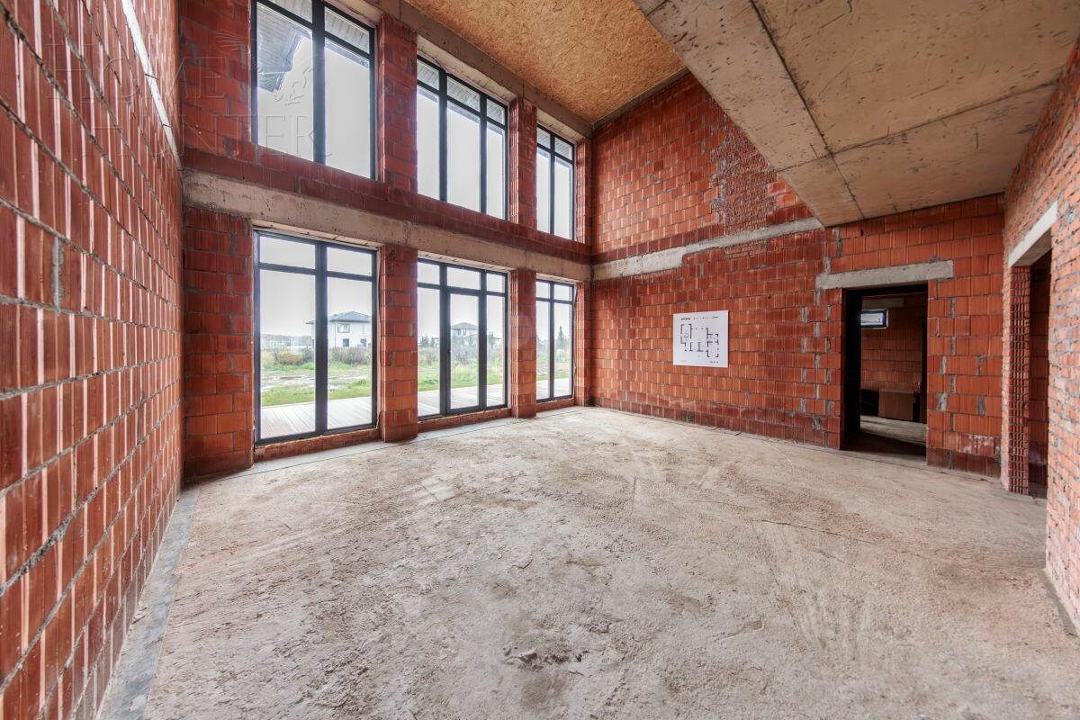 2-этажный коттедж 244.5 м² без отделки