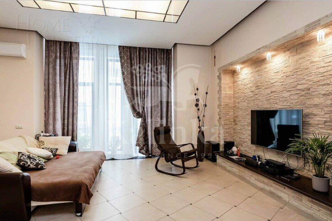 2-этажный таунхаус 200 м² с отделкой