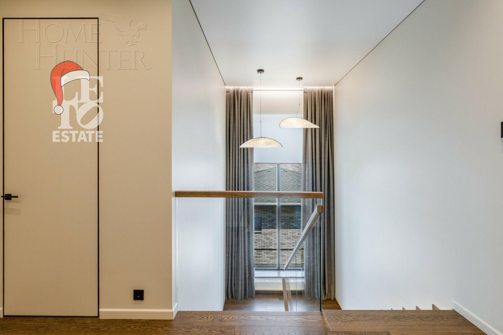 2-этажный коттедж 320 м² с отделкой