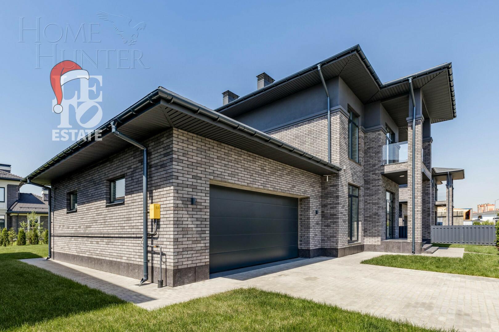 2-этажный коттедж 320 м² с отделкой