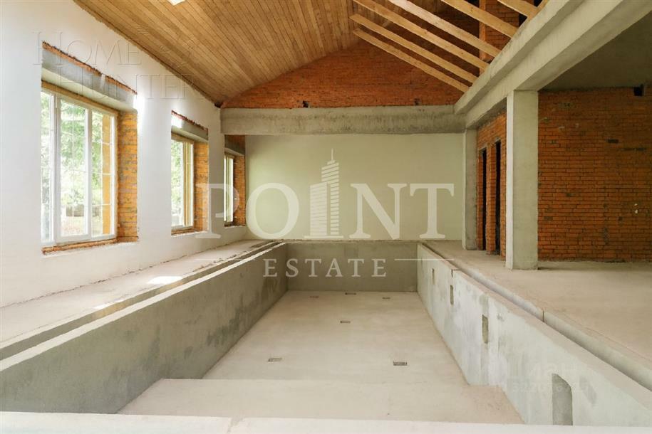 2-этажный коттедж 1 237 м² без отделки