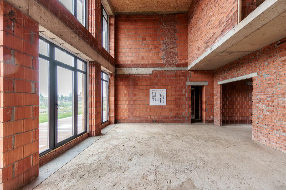 2-этажный коттедж 244.5 м² без отделки