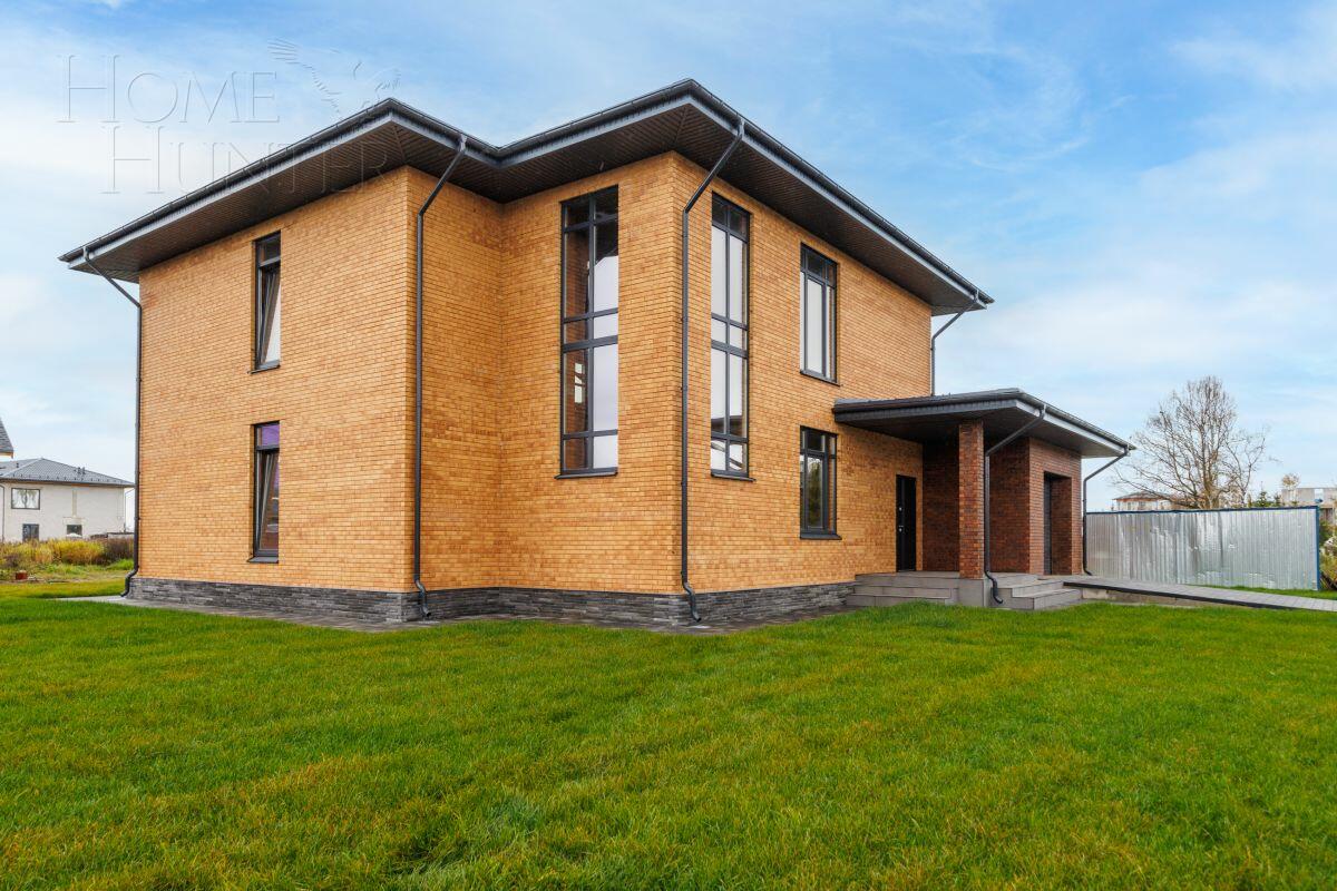 2-этажный коттедж 244.5 м² без отделки