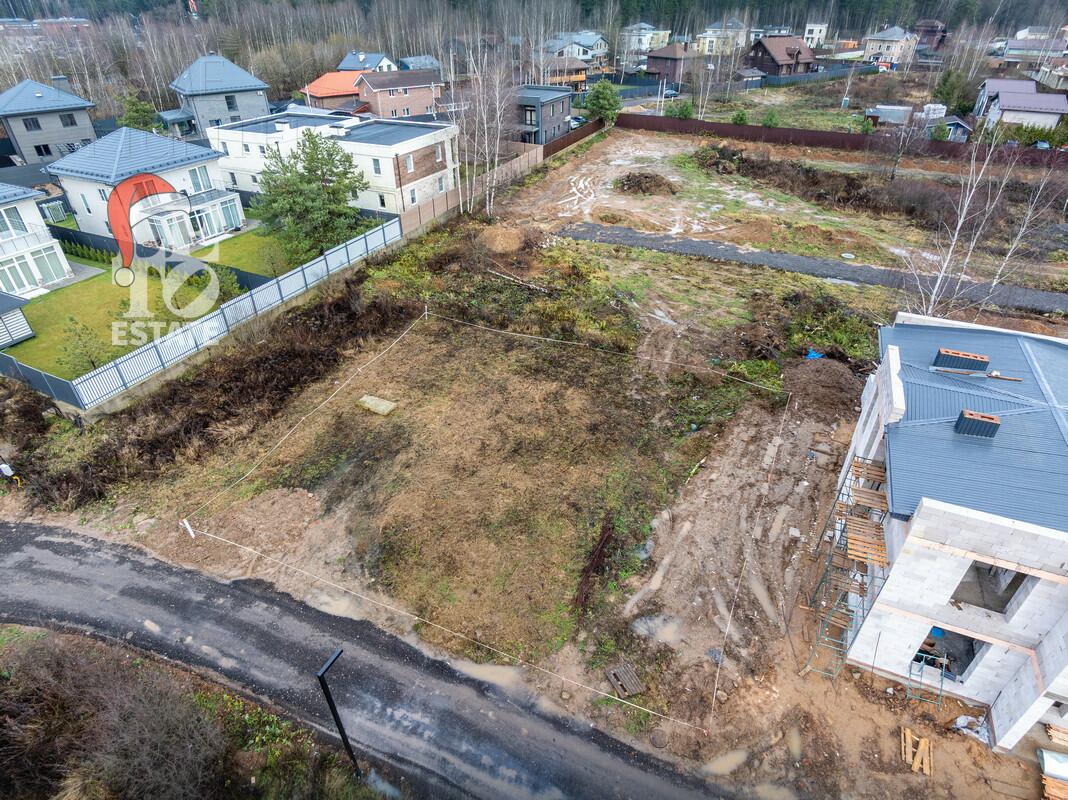 Участок 6.5 сот. в охраняемом поселке