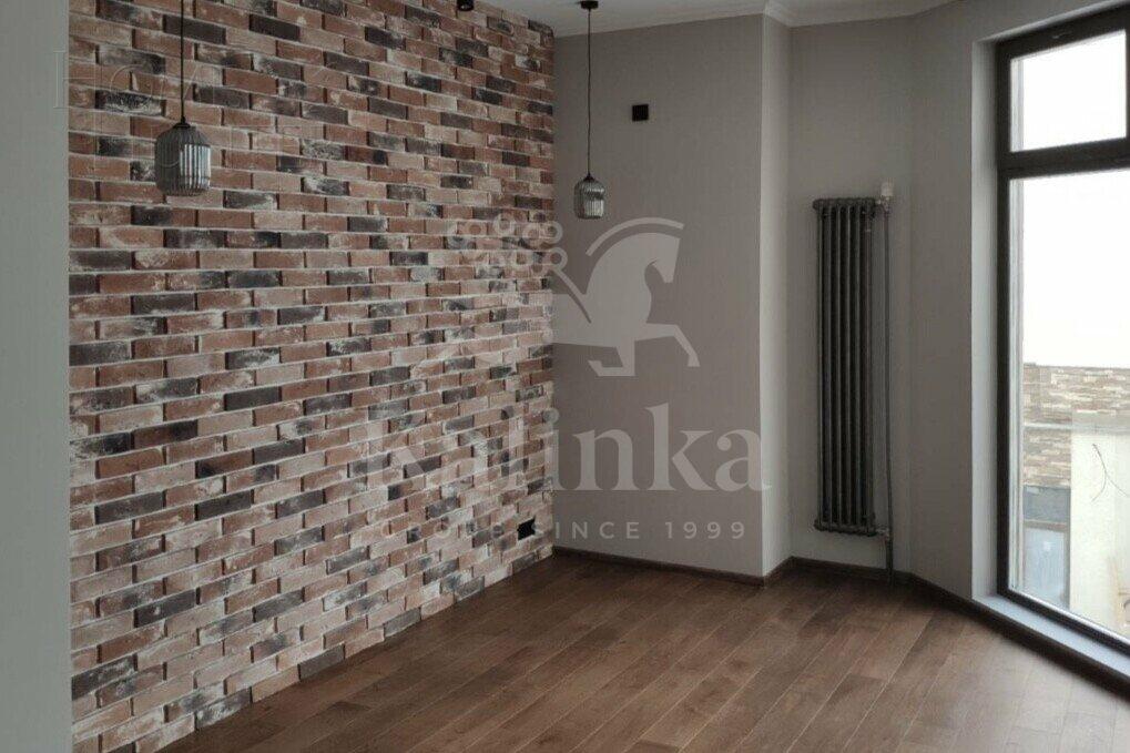 2-этажный таунхаус 200 м² с отделкой