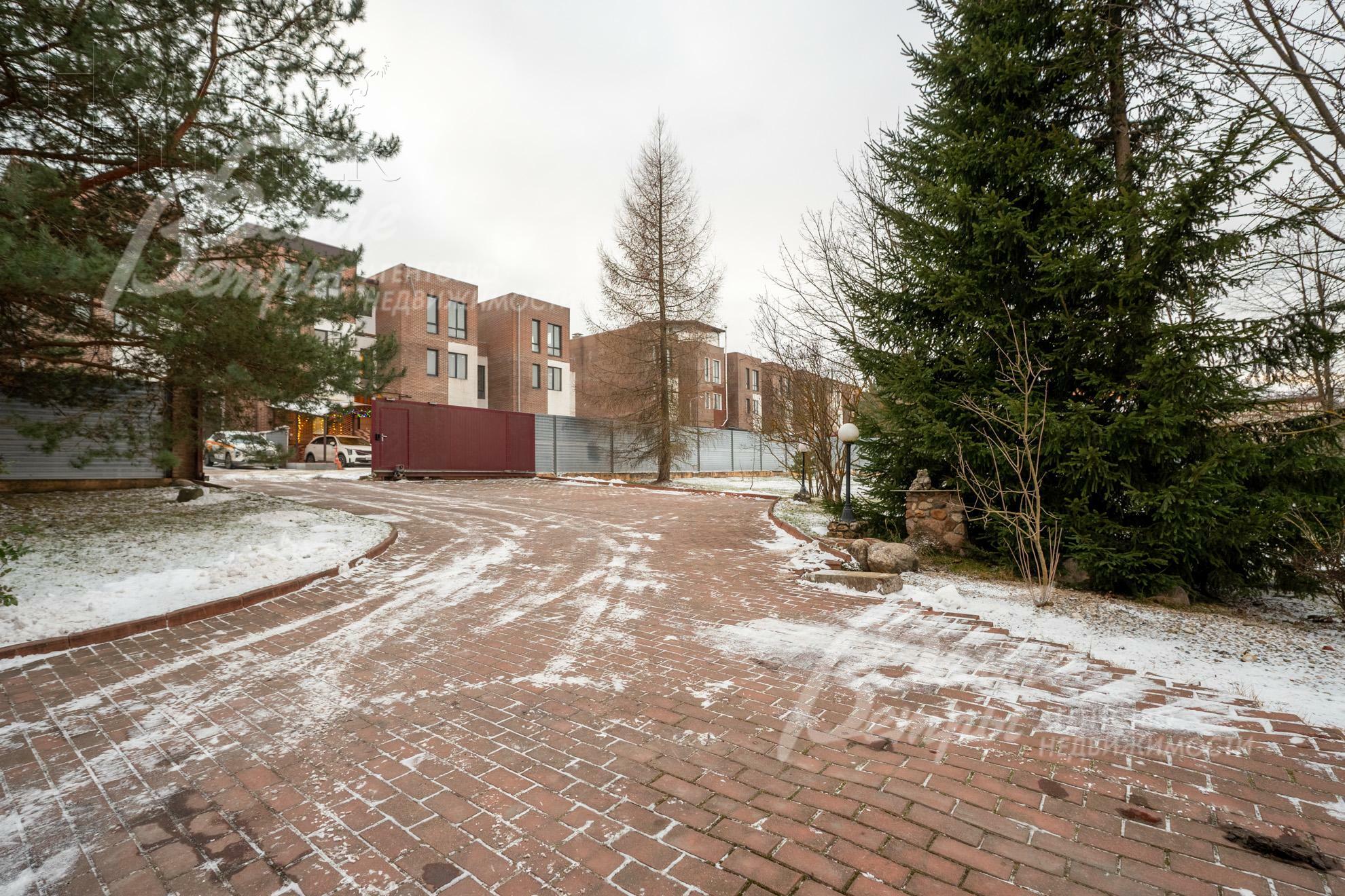 2-этажный коттедж 254 м² с отделкой